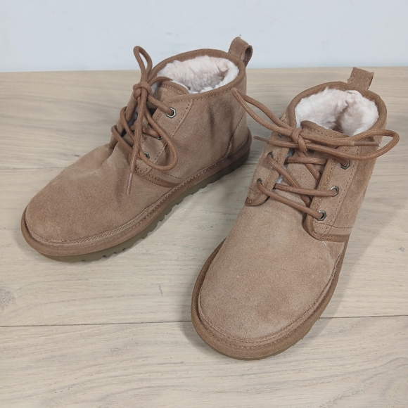 UGG Chestnut Brown Leather Lace Up Shearling Lined Waterproof Winter Boots‎ 1153 main image 4